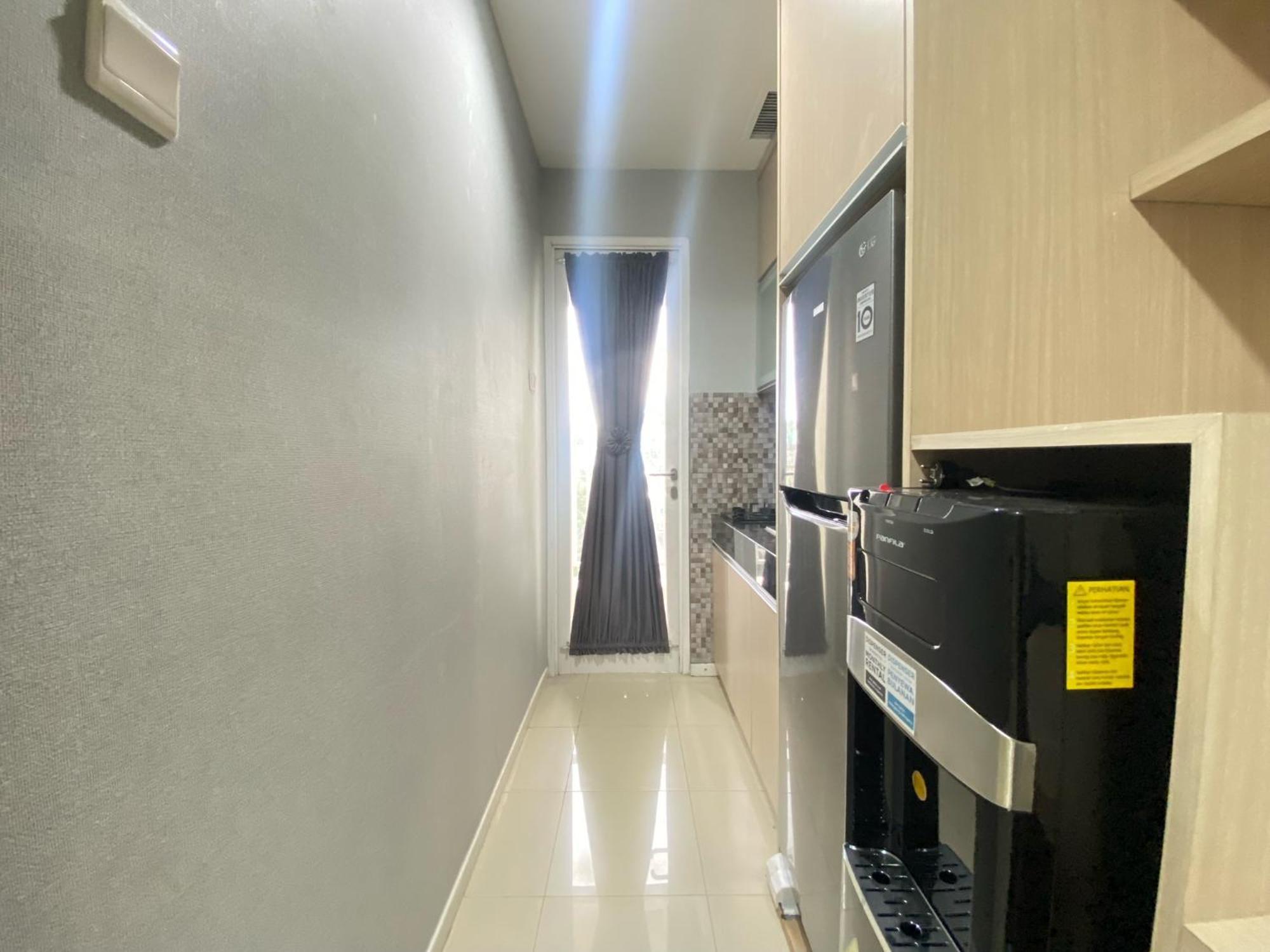 Apartemen Cozy 1br At Parahyangan By Travelio Bandung