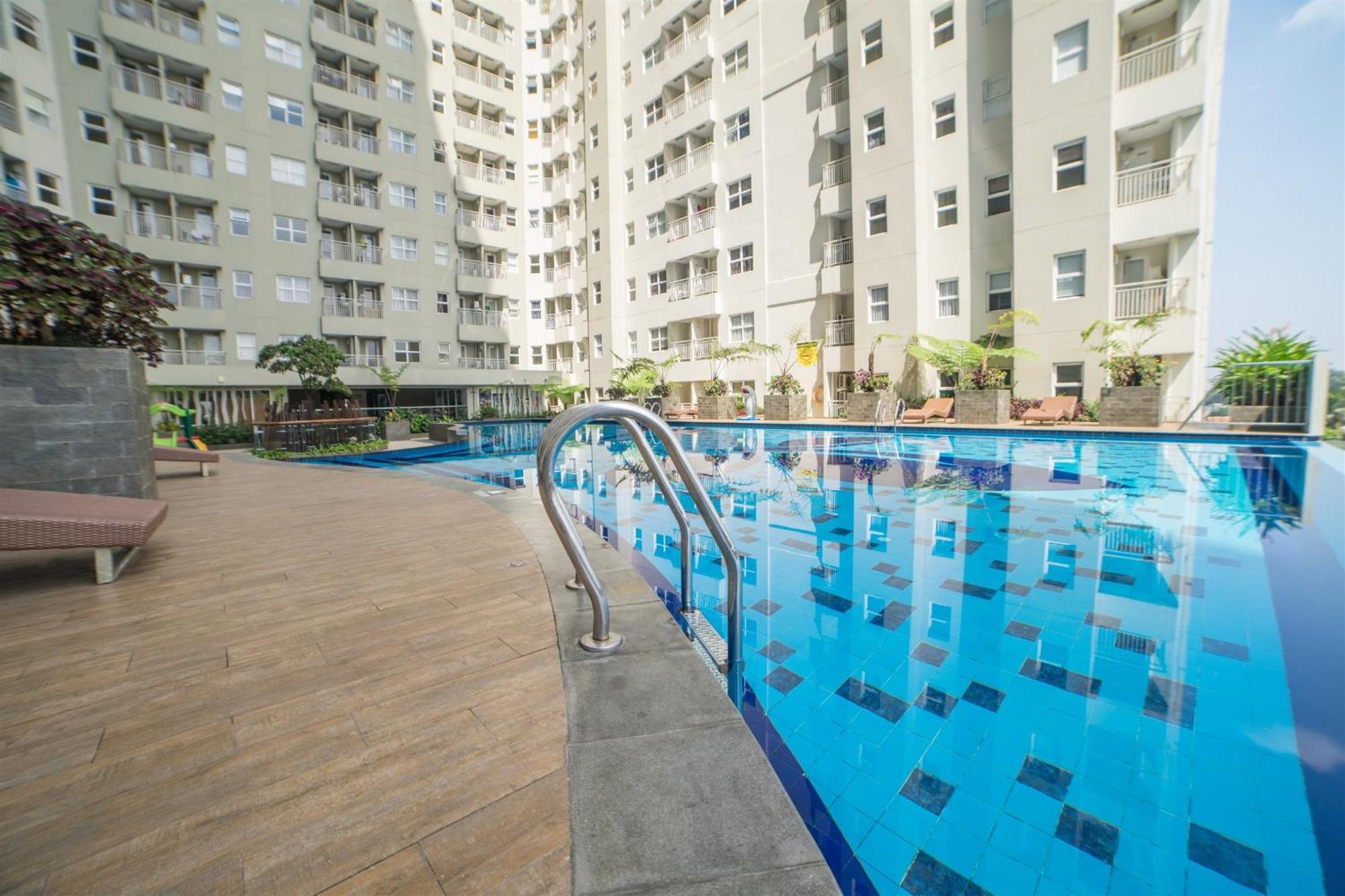 Cozy 1br At Parahyangan By Travelio *