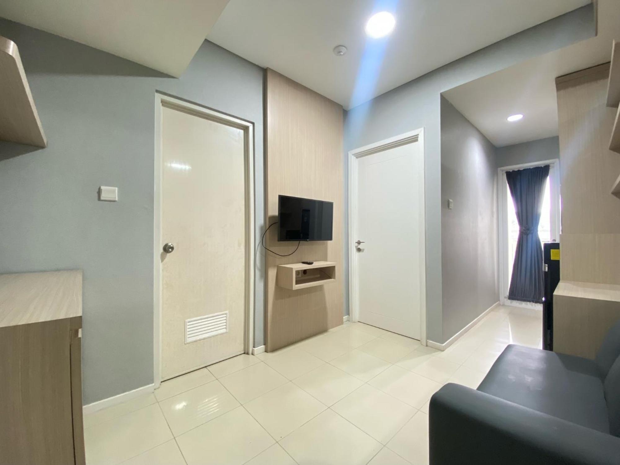 Cozy 1br At Parahyangan By Travelio Apartemen *