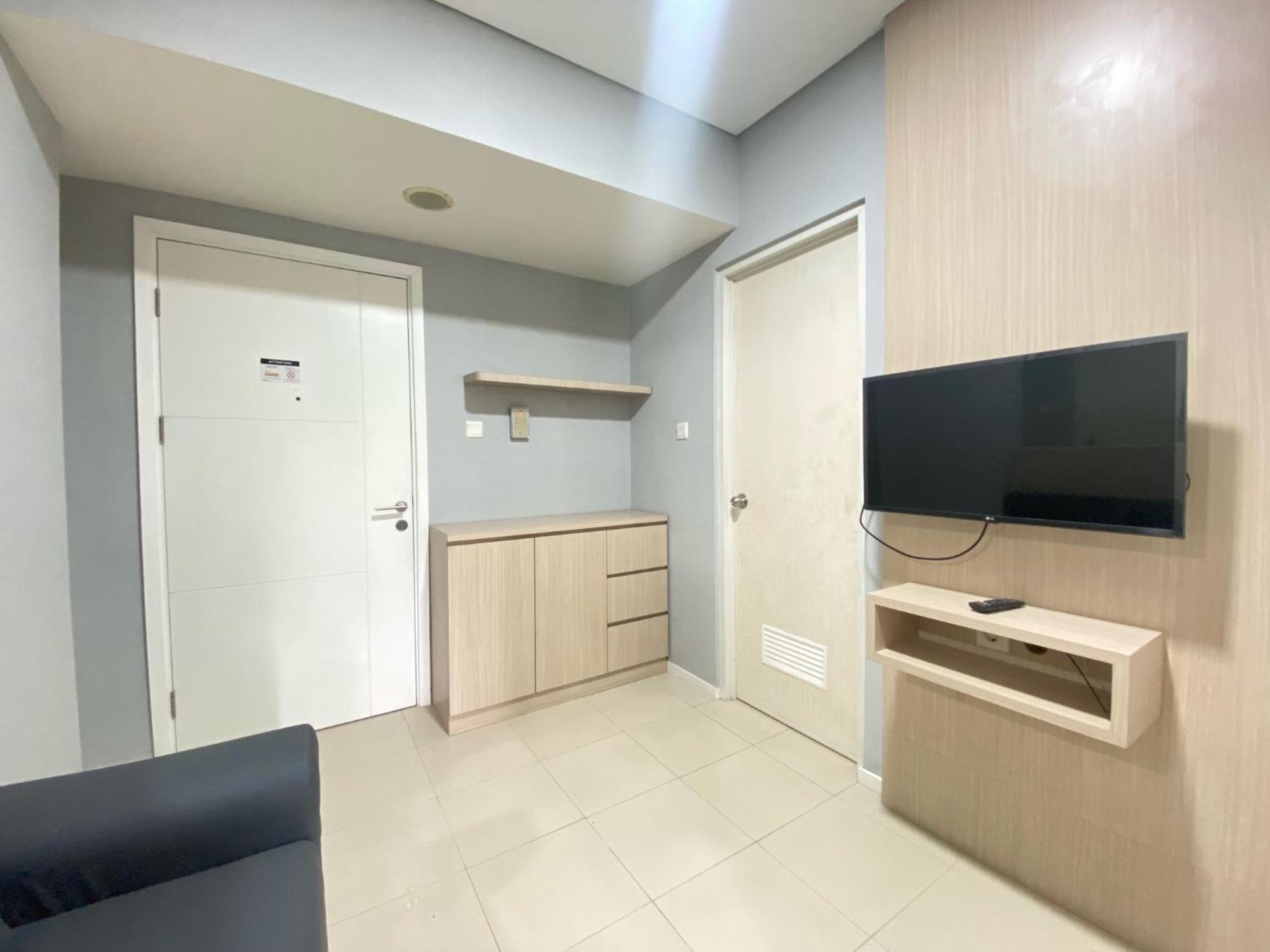 Cozy 1br At Parahyangan By Travelio